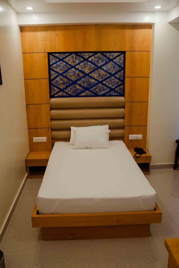 Hotel Grand Lotus Dimāpur Dış mekan fotoğraf
