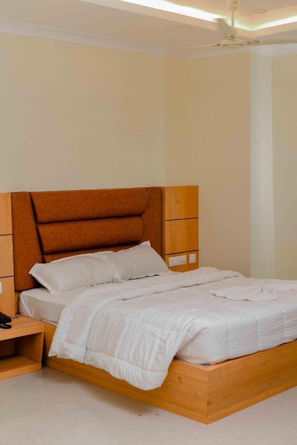 Hotel Grand Lotus Dimāpur Dış mekan fotoğraf