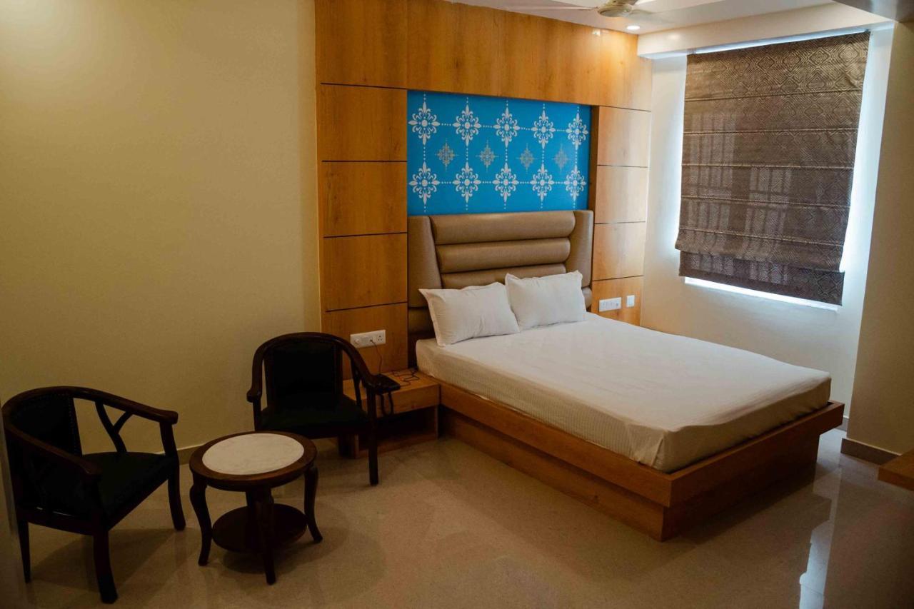 Hotel Grand Lotus Dimāpur Dış mekan fotoğraf